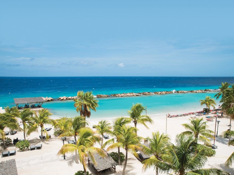 LionsDive Beach Resort 7