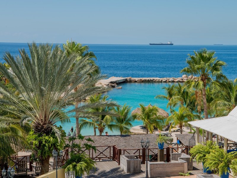 LionsDive Beach Resort 13