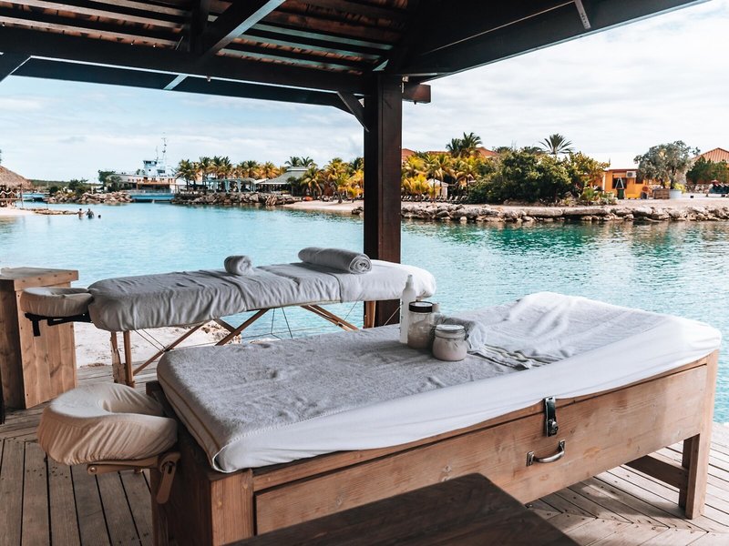LionsDive Beach Resort 37