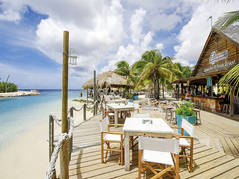 LionsDive Beach Resort 4