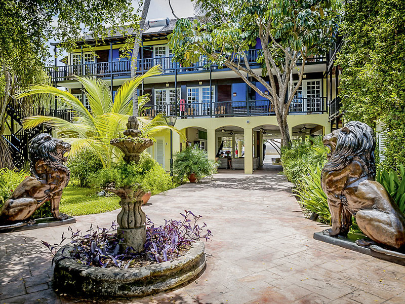 LionsDive Beach Resort 17