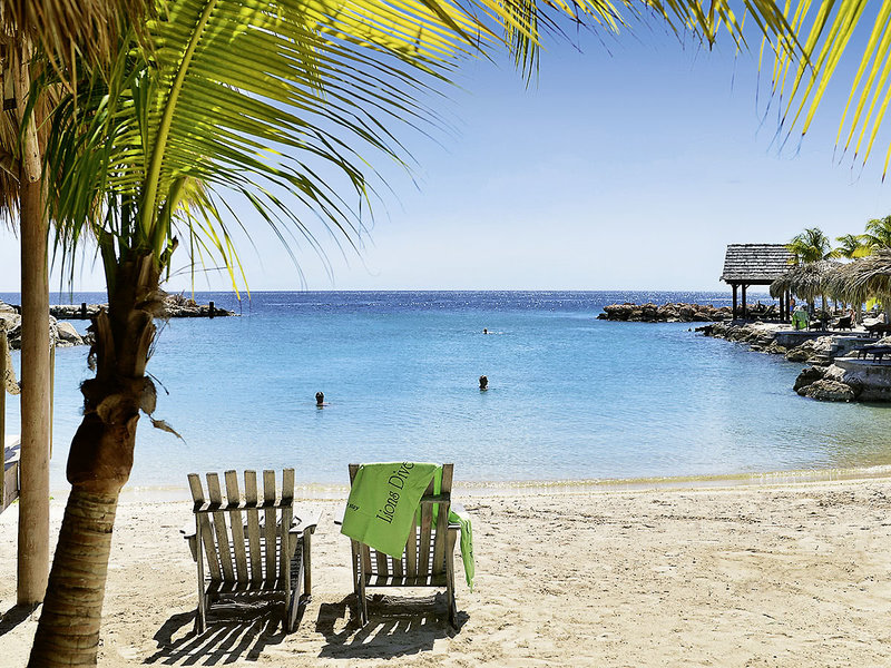 LionsDive Beach Resort 18