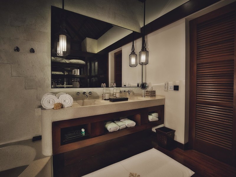 Hanging Gardens Of Bali 48