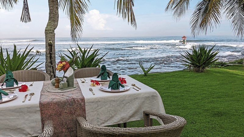 Puri Dajuma Beach Eco-Resort & Spa 3