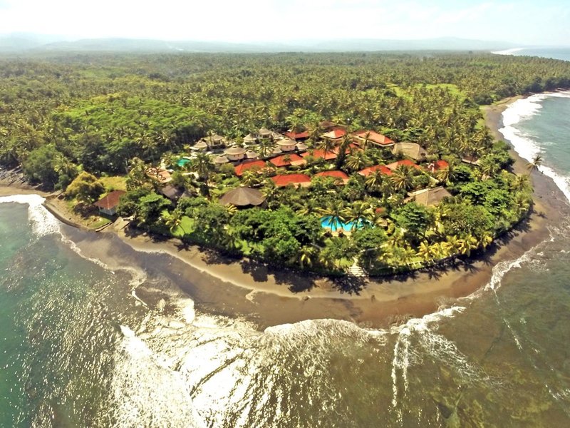 Puri Dajuma Beach Eco-Resort & Spa 2 - Exterior