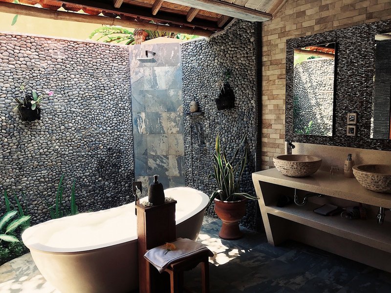 Puri Dajuma Beach Eco-Resort & Spa 9 - Bathroom Example