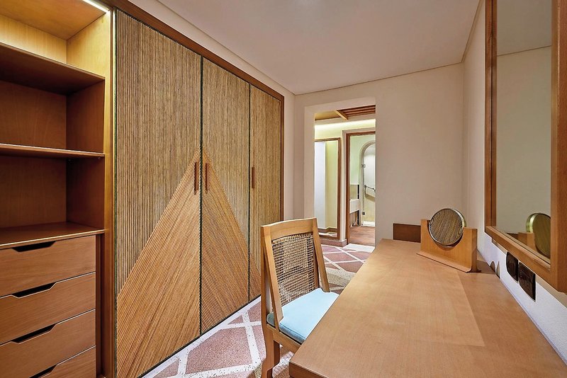 Sheraton Miramar Resort 19