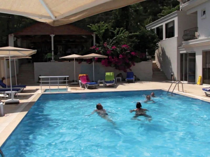 Forest Park Hotel 8