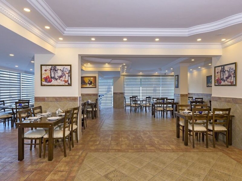 Forest Park Hotel 22
