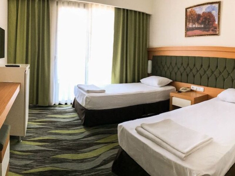 Forest Park Hotel 35