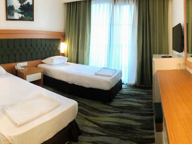 Forest Park Hotel 40