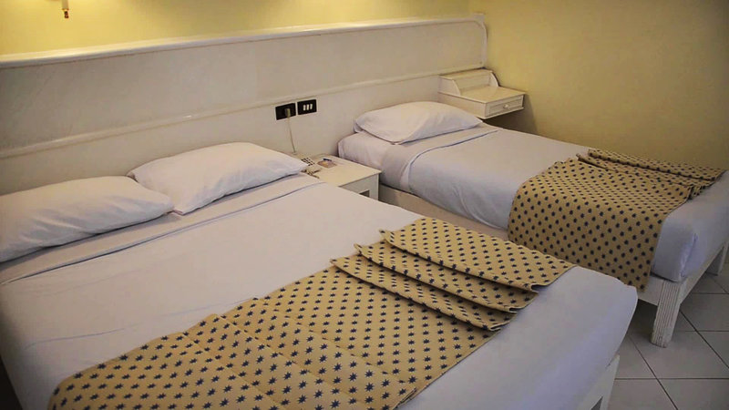 Empire Hotel Aqua Park 2