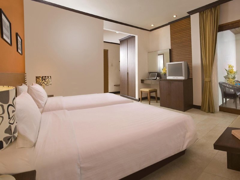 Thai House Beach Resort 6