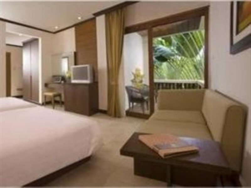 Thai House Beach Resort 22
