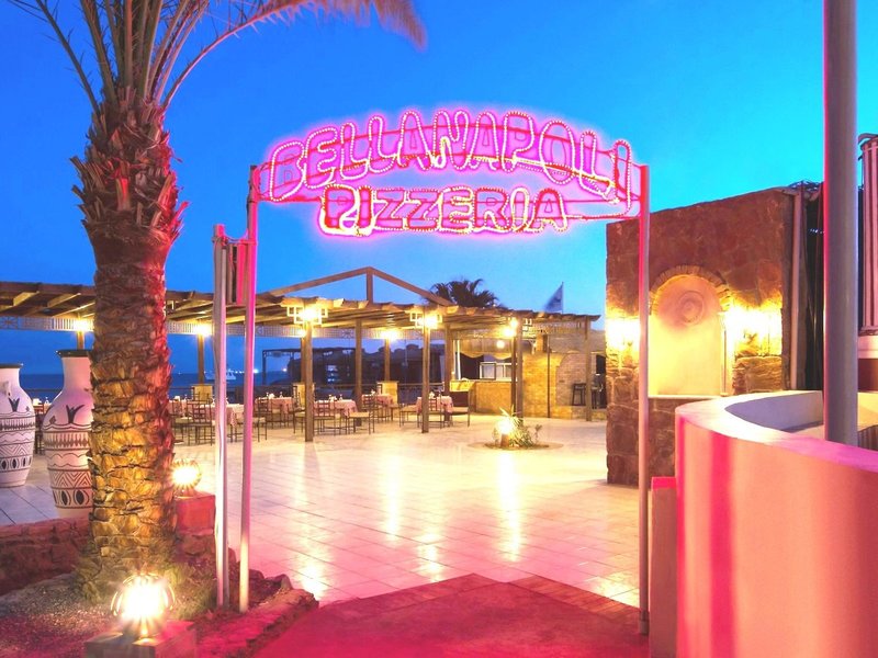 Sol y Mar Paradise Beach 10