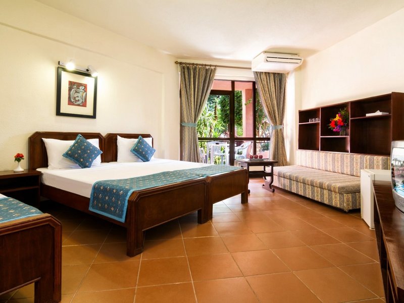 Sol y Mar Paradise Beach 18