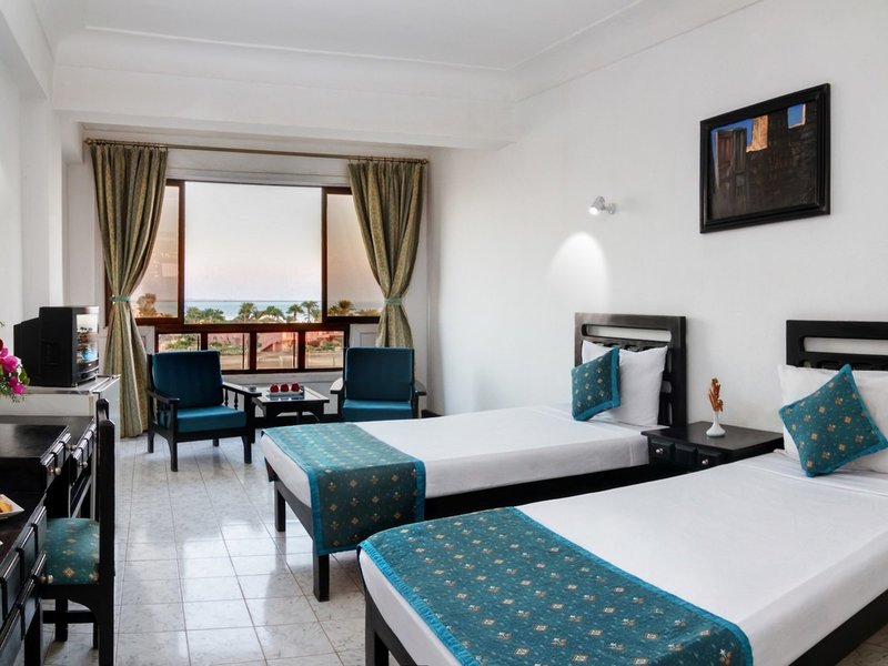 Sol y Mar Paradise Beach 22