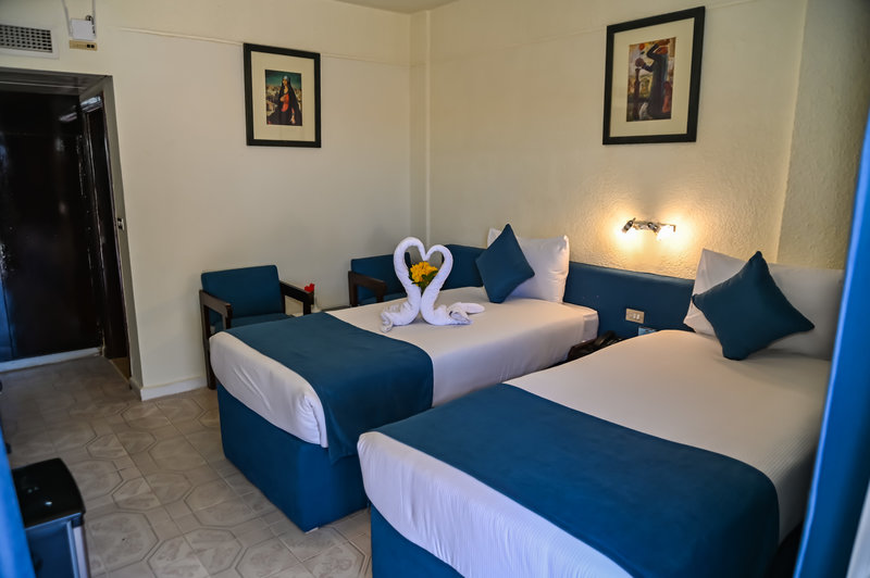 Sol y Mar Paradise Beach 13