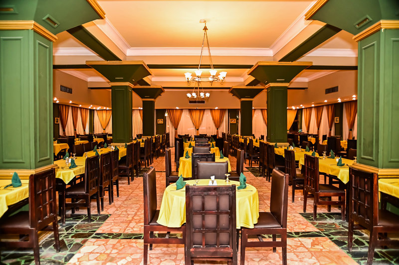 Sol y Mar Paradise Beach 41