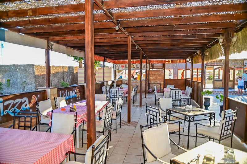 Sol y Mar Paradise Beach 45