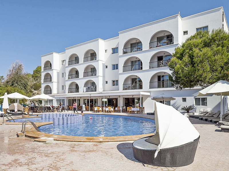 Aparthotel Puerto Cala Vadella 1