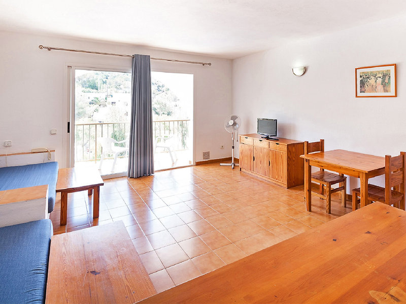 Puerto Cala Vadella Aparthotel 9