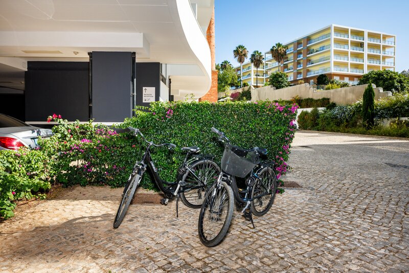 Jupiter Marina Hotel 8