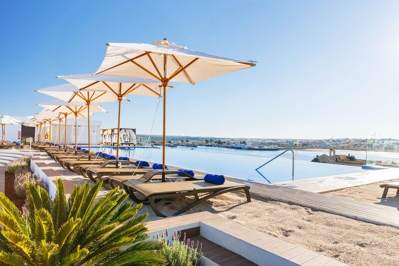 Jupiter Marina Hotel 32