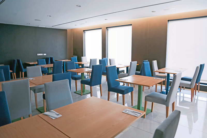 El Puerto Ibiza Hotel & Spa 7