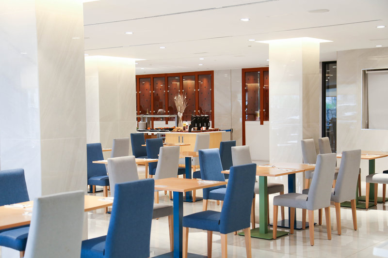 Eurostars Puerto de Ibiza 5