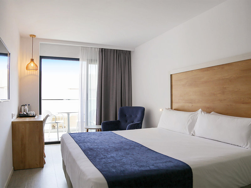 El Puerto Ibiza Hotel & Spa 2