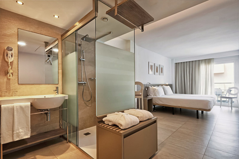 El Puerto Ibiza Hotel & Spa 9