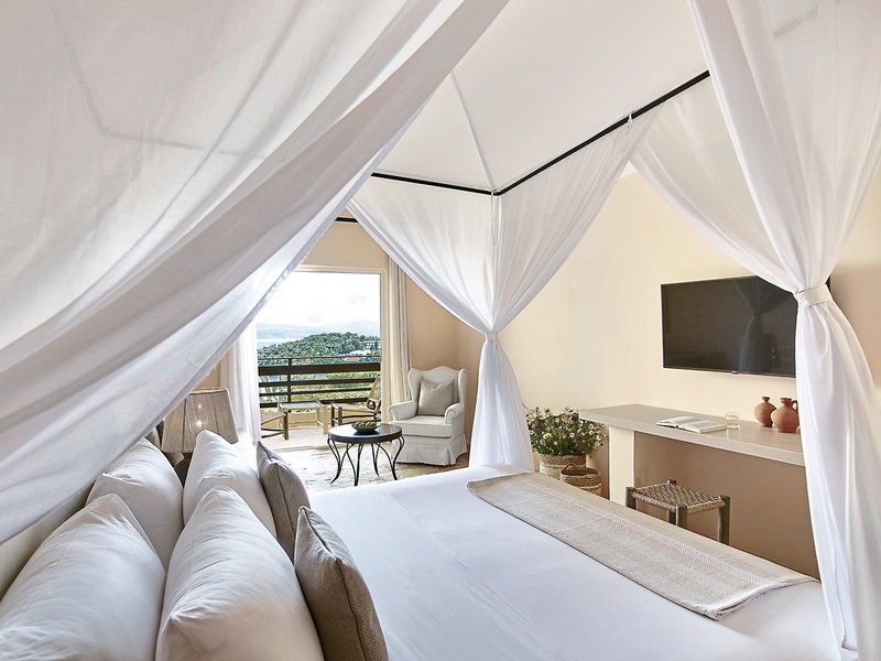 Grecotel LUXME Daphnila Bay 8
