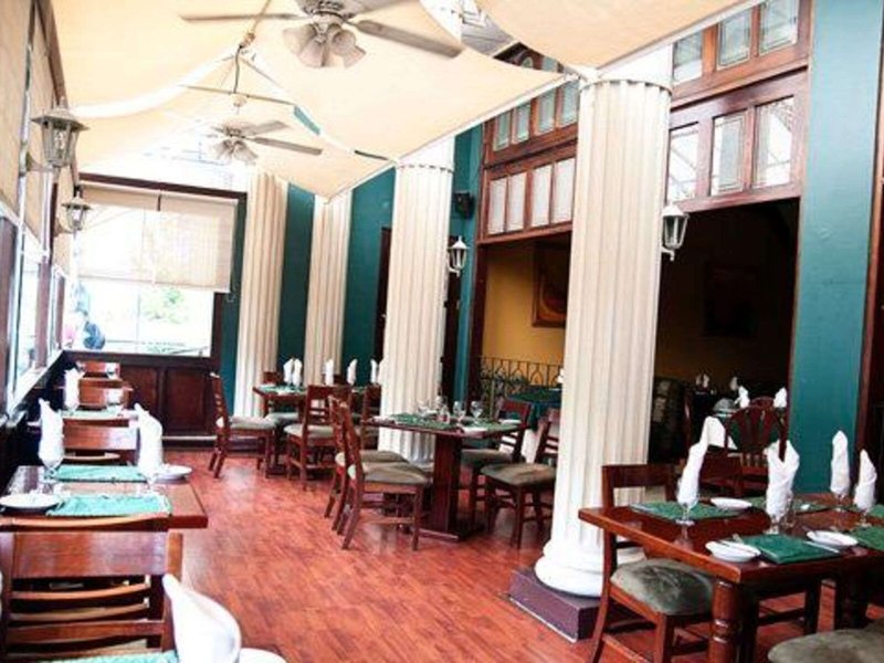 Sleep Inn Paseo Las Damas 12