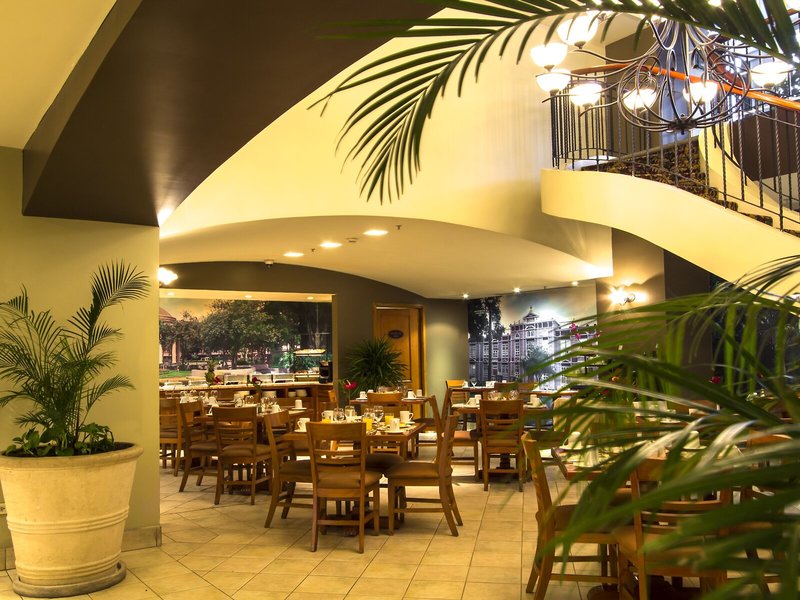 Sleep Inn Paseo Las Damas 15