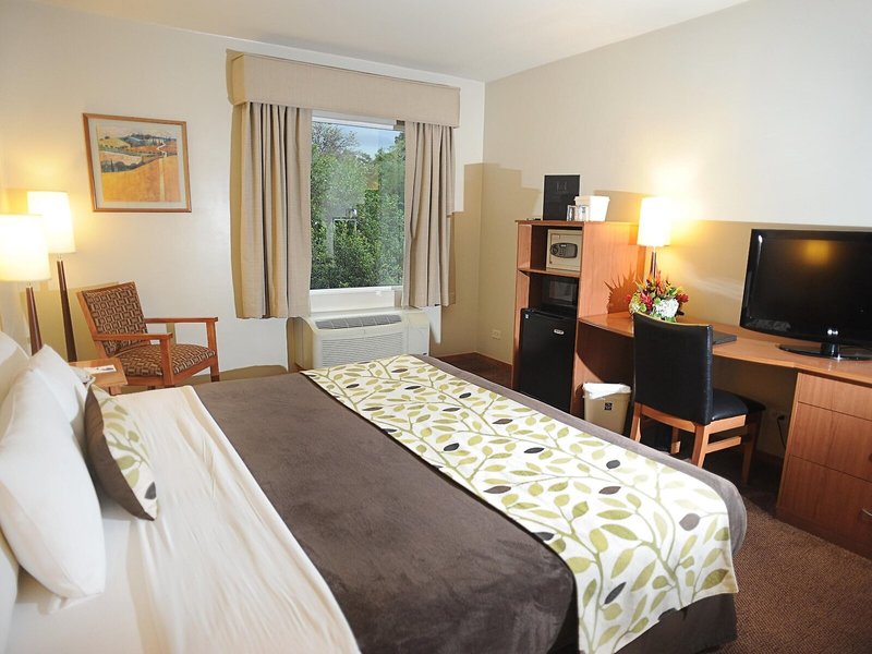 Sleep Inn Paseo Las Damas 24