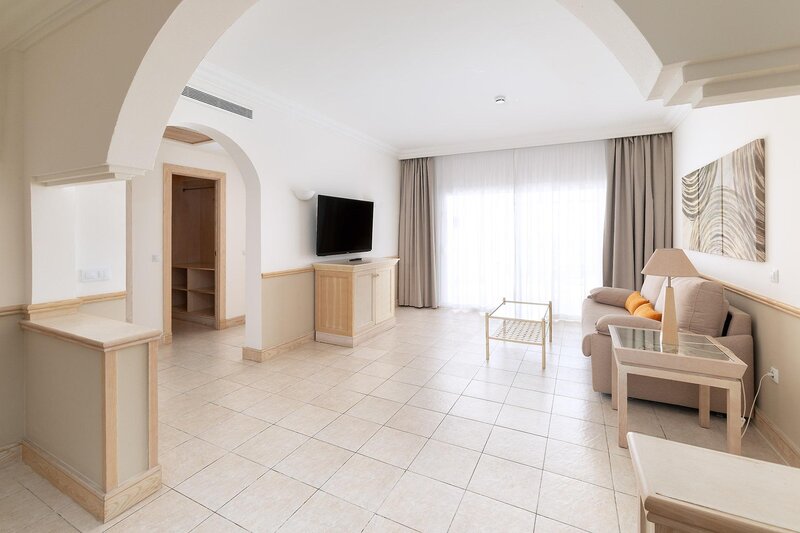 Gran Castillo Tagoro Family & Fun 64