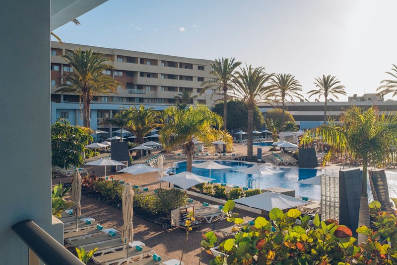 Iberostar Waves Gaviotas Park 13