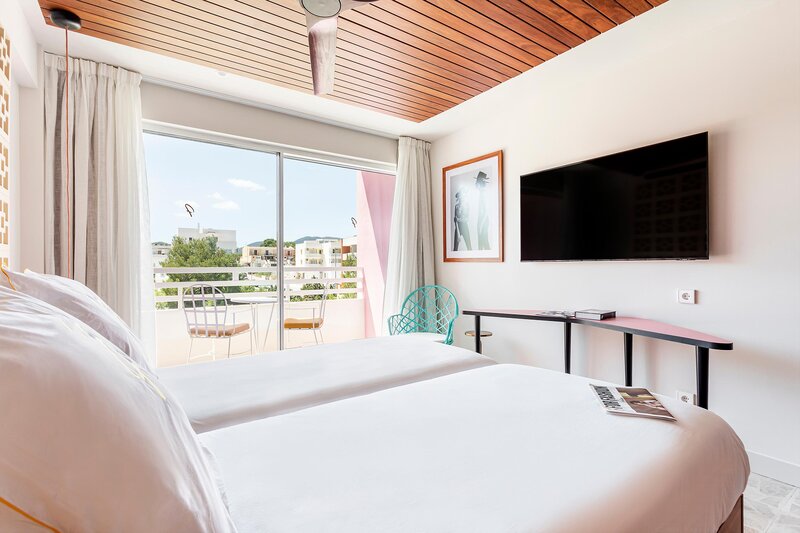 Los Felices Ibiza 35