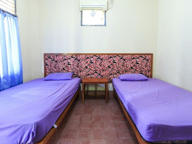 Mertha Jati Hotel & Bungalow By Zuzu 13