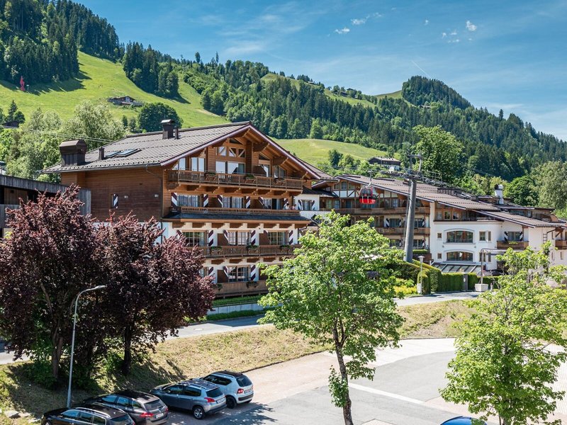 Kaiserhof  1