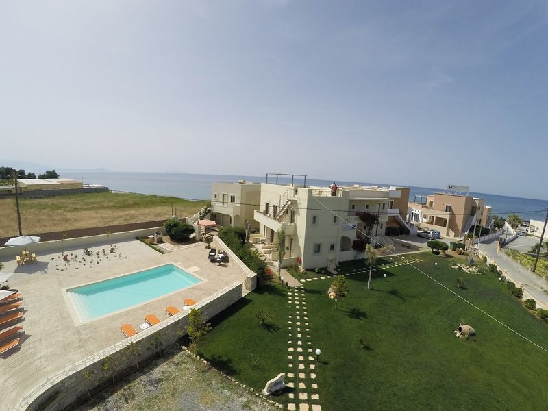 Almyra Apartments 22