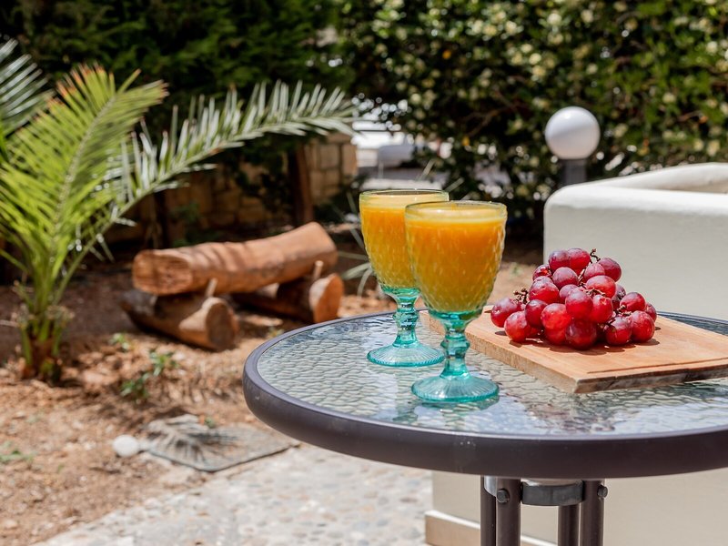 Almyra Apartments 35