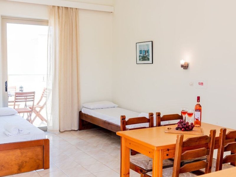 Almyra Apartments 39