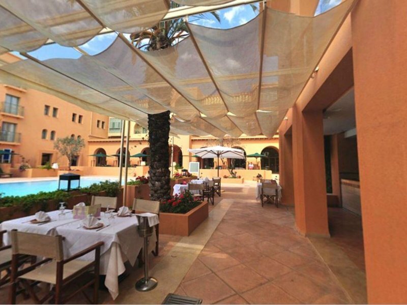 Warwick Alhambra Thalasso 26