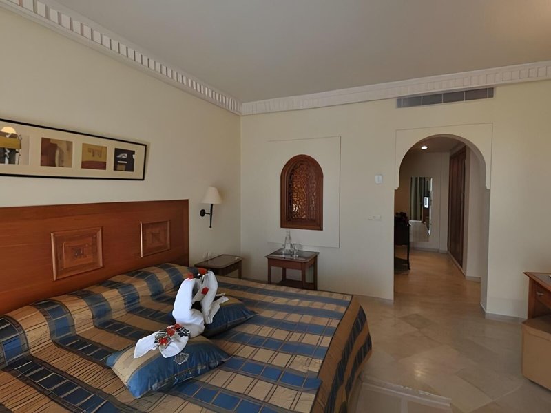 Warwick Alhambra Thalasso 43