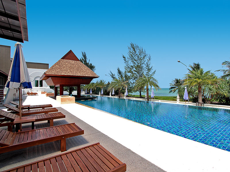 Maikhao Palm Beach Resort 2