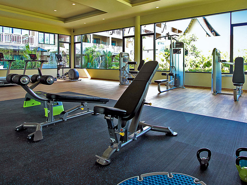 Maikhao Palm Beach Resort 10