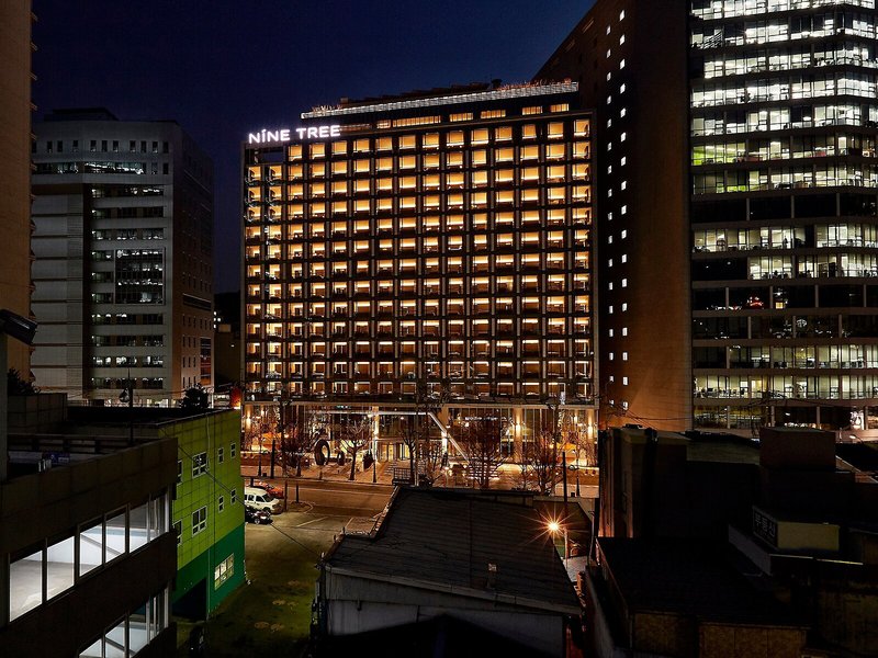 Nine Tree Premier Hotel Myeongdong II 5 - Exterior