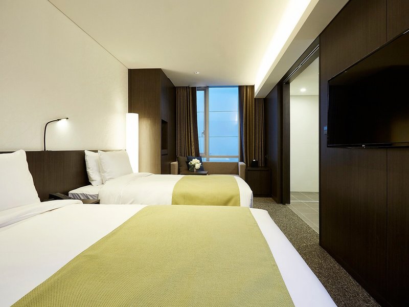 Nine Tree Premier Hotel Myeongdong II 33 - Room Example